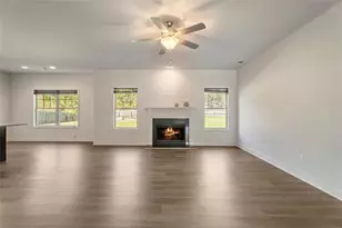 6376 Spring Cove Dr, Flowery Branch, GA 30542 - Photo 11