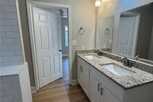 1431 Lorenzo Dr SW, Atlanta, GA 30310 - Photo 11