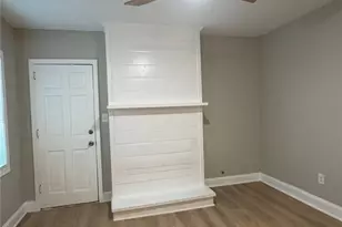 1431 Lorenzo Dr SW, Atlanta, GA 30310 - Photo 9