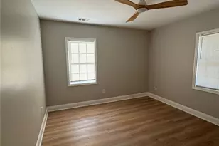 1431 Lorenzo Dr SW, Atlanta, GA 30310 - Photo 17