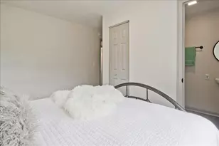 1261 Cliffwood Dr SE, Smyrna, GA 30080 - Photo 31