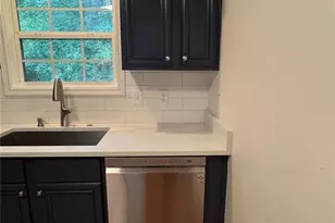 67 Johnson Rd NW, Atlanta, GA 30318 - Photo 9