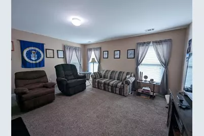 1977 Preserve Creek Way, Loganville, GA 30052 - Photo 5