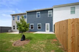 9394 Maple Grv Ln, Jonesboro, GA 30238 - Photo 29