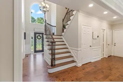 1364 Fallsbrook Way NW, Acworth, GA 30101 - Photo 5