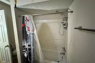 3223 Strawberry Ln, Decatur, GA 30034 - Photo 9