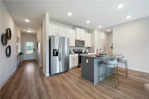 9396 Maple Grv Ln, Jonesboro, GA 30238 - Photo 7