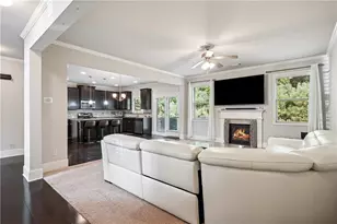 7314 Parkland Bend, Fairburn, GA 30213 - Photo 5