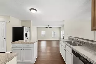 380 Cascade Rise Ct SW, Atlanta, GA 30331 - Photo 11