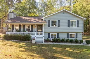 3019 Westwood Dr, Acworth, GA 30102 - Photo 1