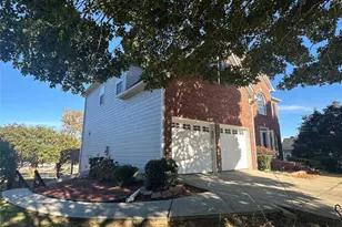 222 Black Birch Pass, Lilburn, GA 30047 - Photo 5