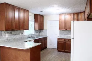 3040 Oak Meadow Dr, Snellville, GA 30078 - Photo 7