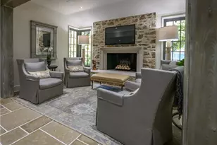 2979 Ridgewood Rd NW, Atlanta, GA 30327 - Photo 17