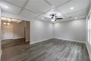 6030 Stonewall Dr, Union City, GA 30291 - Photo 27