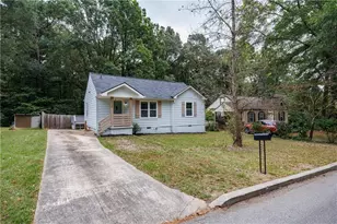 6030 Stonewall Dr, Union City, GA 30291 - Photo 19