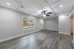 6030 Stonewall Dr, Union City, GA 30291 - Photo 7