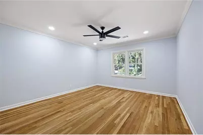 380 Thornwood Drive, Atlanta, GA 30328 - Photo 31