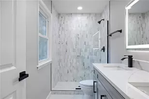 380 Thornwood Dr, Atlanta, GA 30328 - Photo 21