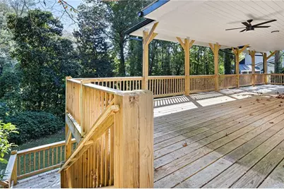 380 Thornwood Drive, Atlanta, GA 30328 - Photo 37