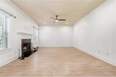 4227 Meadow Wind Drive, Snellville, GA 30039 - Photo 19