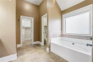 4227 Meadow Wind Dr, Snellville, GA 30039 - Photo 7