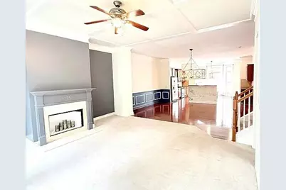 2070 Callaway Court NW, Atlanta, GA 30318 - Photo 9