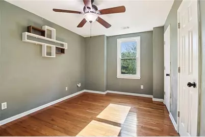 925 Dogwood Park Drive, Lawrenceville, GA 30046 - Photo 19