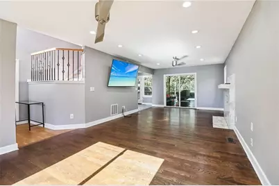 925 Dogwood Park Drive, Lawrenceville, GA 30046 - Photo 5