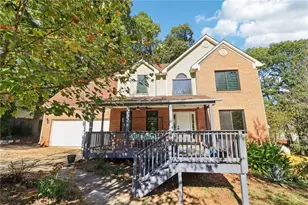 925 Dogwood Park Dr, Lawrenceville, GA 30046 - Photo 1