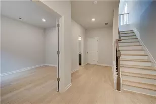 311 Daybreak Ln, Newnan, GA 30265 - Photo 17