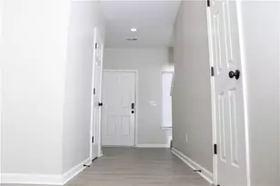 5630 Lawley Dr, Alpharetta, GA 30022 - Photo 7