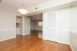 3660 Peachtree Rd NE, Atlanta, GA 30319 - Photo 7