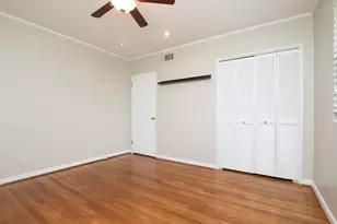 3660 Peachtree Rd NE, Atlanta, GA 30319 - Photo 9