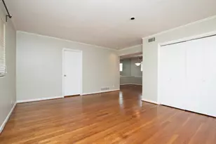 3660 Peachtree Rd NE, Atlanta, GA 30319 - Photo 3
