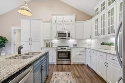 2452 Pleasant Hill Road, Talking Rock, GA 30175 - Photo 15