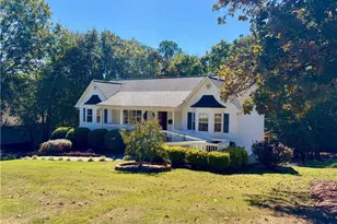 33 Vinnings Ln SW, Cartersville, GA 30120 - Photo 3