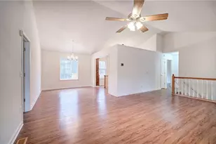33 Vinnings Ln SW, Cartersville, GA 30120 - Photo 9