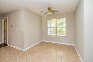 5948 Valley Green Rd, Lithonia, GA 30058 - Photo 13