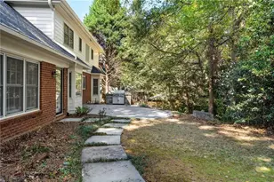 3057 Four Oaks Dr, Dunwoody, GA 30360 - Photo 49