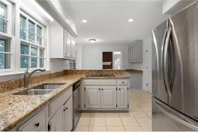 3057 Four Oaks Drive, Dunwoody, GA 30360 - Photo 13