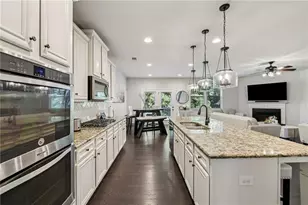 565 Lance View Ln, Lawrenceville, GA 30045 - Photo 9