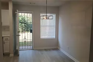 5677 Wind Gate Ln, Lithonia, GA 30058 - Photo 3