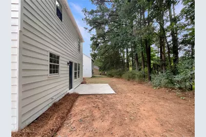 1579 Dillard Road, Stone Mountain, GA 30088 - Photo 9