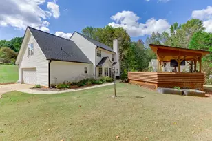 4693 Devencrest Ln, Buford, GA 30519 - Photo 5