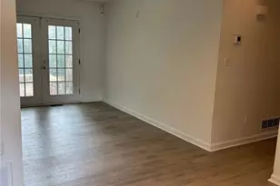 8845 Ashwood Dr, Riverdale, GA 30274 - Photo 5