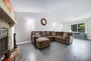 3433 Hollow Tree Dr, Decatur, GA 30034 - Photo 9