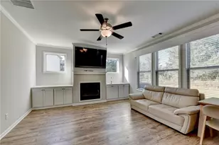 329 Winterset Cir, Hoschton, GA 30548 - Photo 9