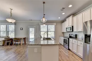 329 Winterset Cir, Hoschton, GA 30548 - Photo 17