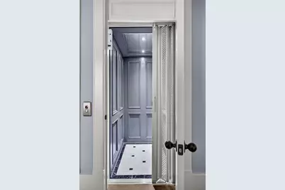 1326 Lanier Boulevard NE, Atlanta, GA 30306 - Photo 37