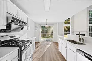 640 Arncliffe Ct, Johns Creek, GA 30005 - Photo 11